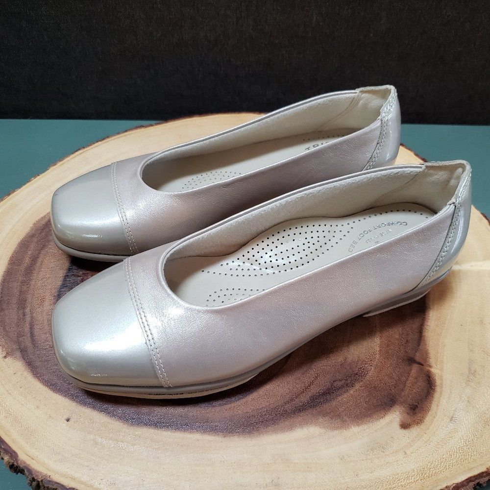 SAS Tripad Comfort Wear Shoes *Lifted 1/4 Inch on left shoe sole Vibram Neutral